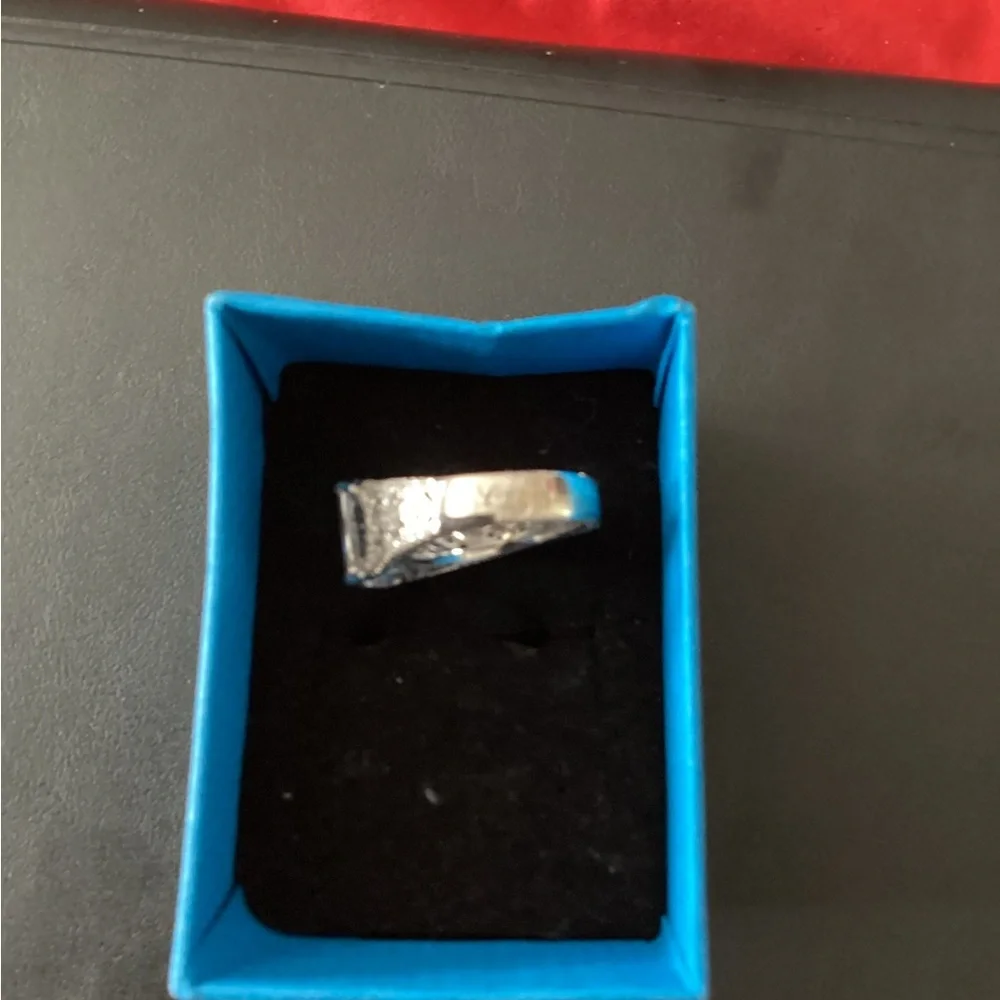 JTV Elegant Diamond Simulate Silver Ring
